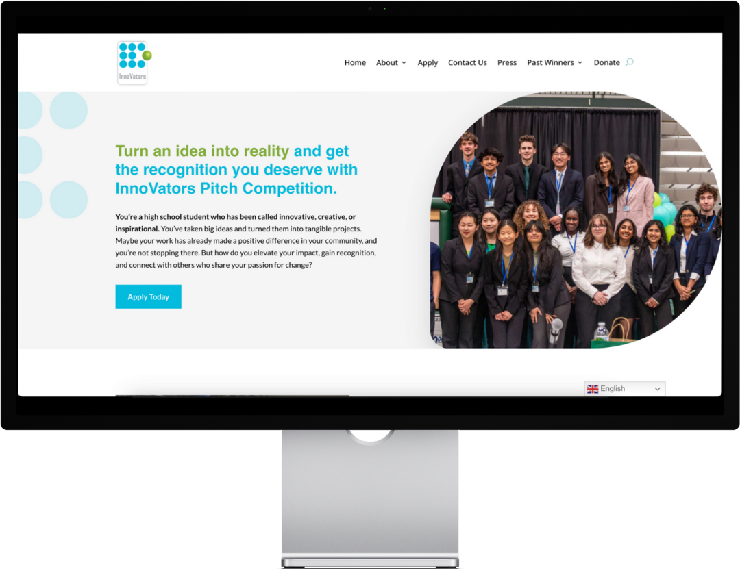 Website screenshot featuring a group photo, InnoVators logo, and application invitation.